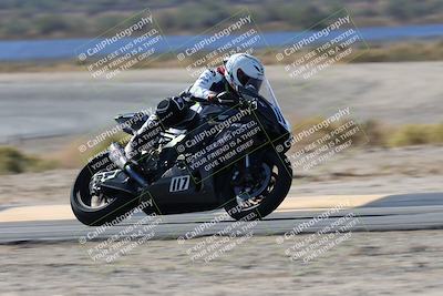 media/Nov-16-2025-Race Pace (Sun) [[8c5fa54630]]/Verified Riders/3-Turn 14 (1045am)/